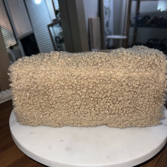 Marc Jacobs Small teddy Tote - Picture 9 of 9